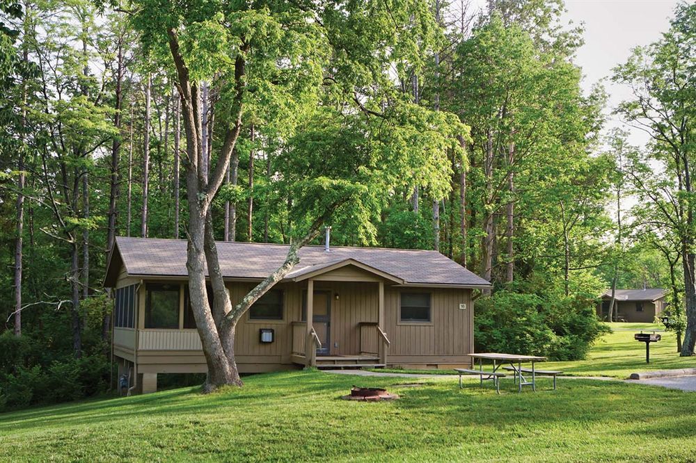 Hueston Woods Lodge And Conference Center College Corner Exterior foto