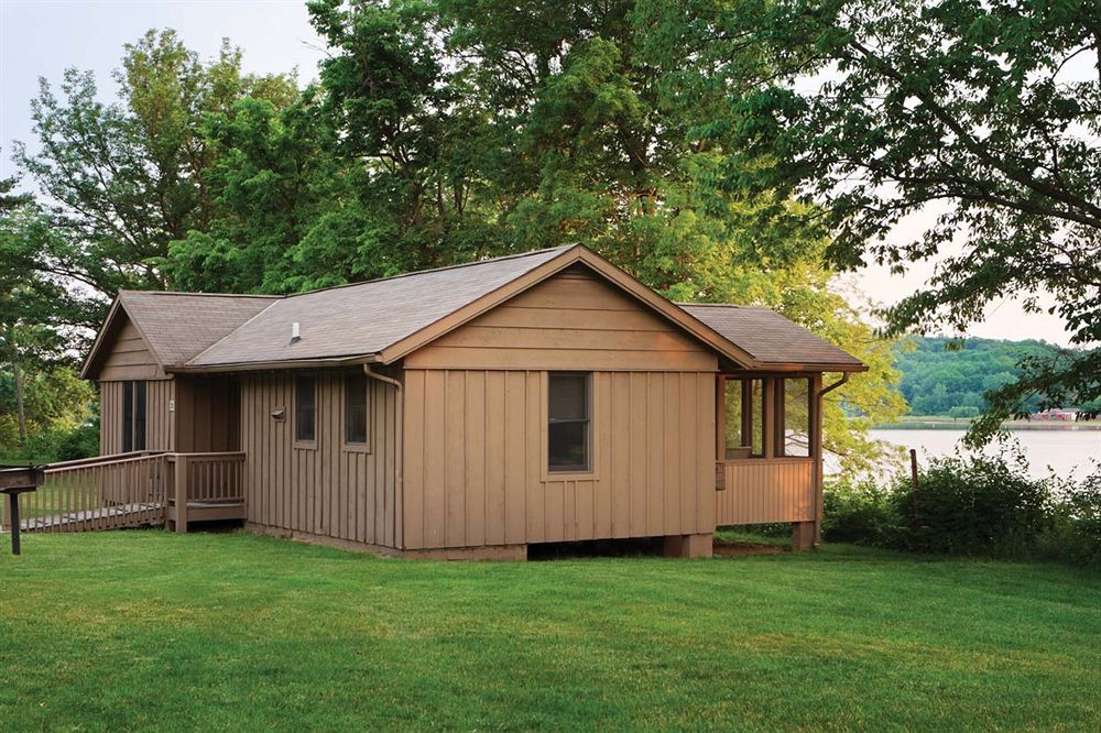 Hueston Woods Lodge And Conference Center College Corner Exterior foto